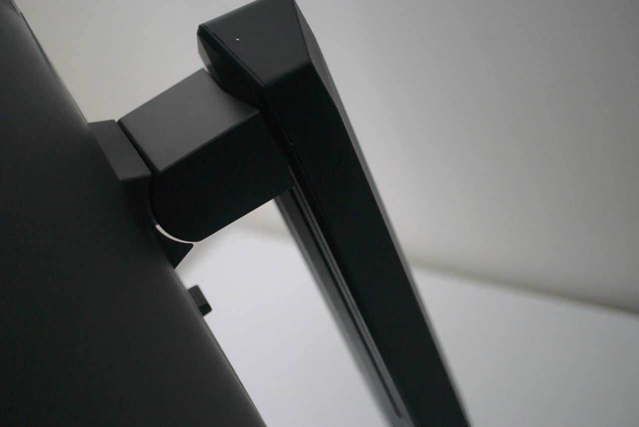 AOC C27G2ZU