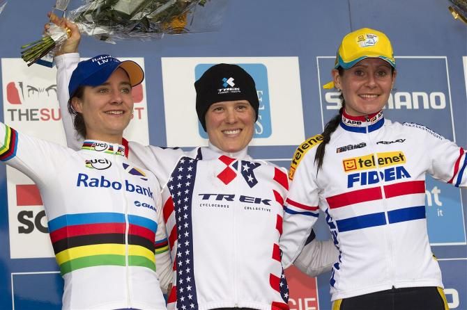 Marianne Vos, Katie Compton and Nikki Harris on the podium in Namur