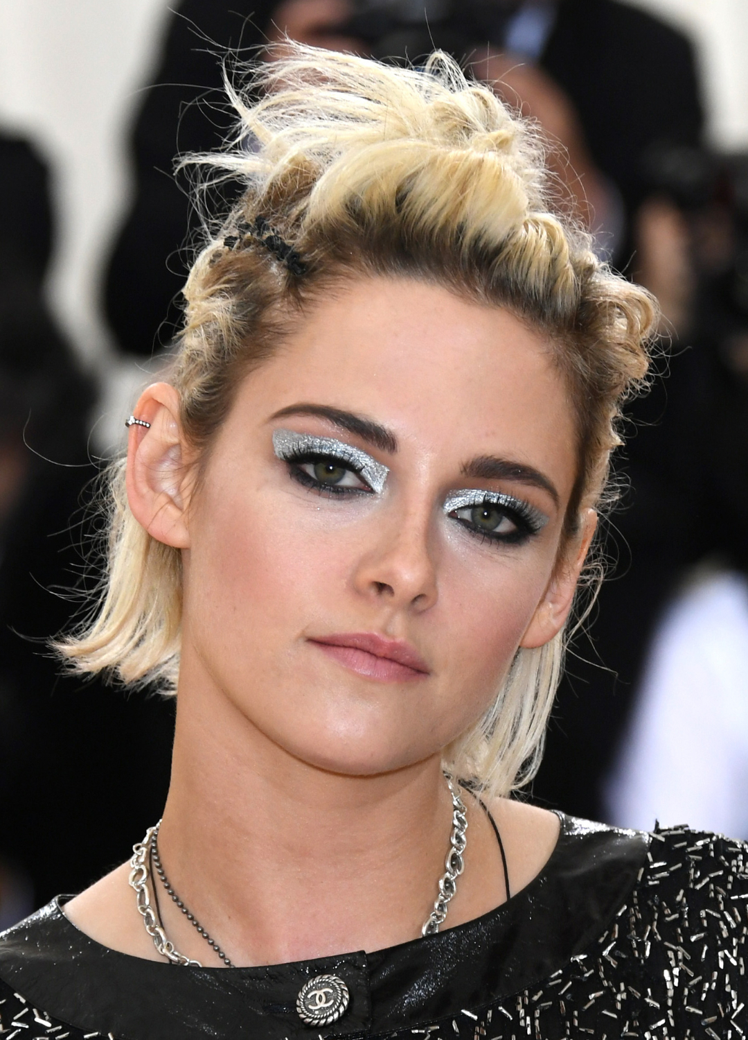 Kristen Stewart attends the &quot;Manus x Machina: Fashion In An Age Of Technology&quot; Costume Institute Gala at Metropolitan Museum of Art on May 2, 2016 in New York City