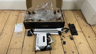 Gtech AirRAM Vacuum unboxed