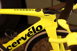 Jonas Vingegaard has a special yellow bike today