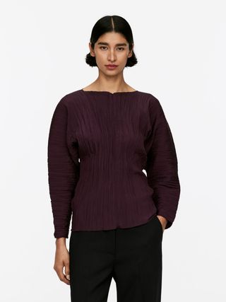 Volume-Sleeve Plissé Top