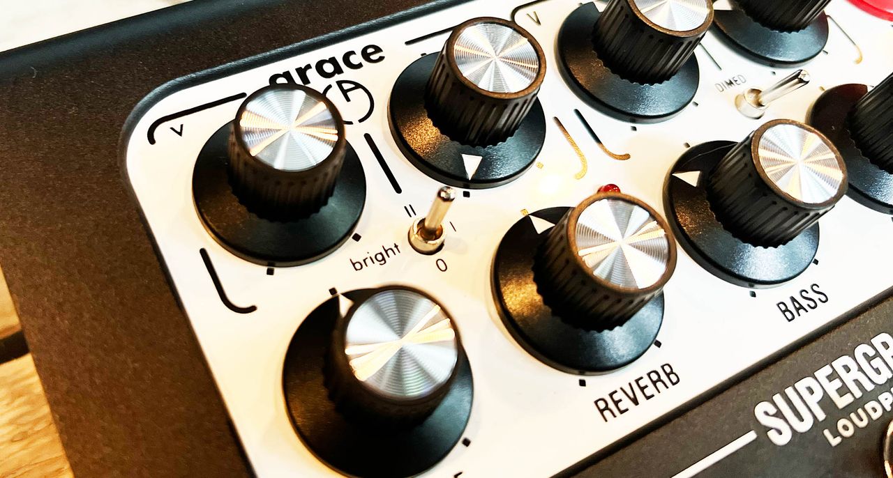 Laney x Brian Carstens Billy Corgan Supergrace: the new collab between Laney and Carstens Amps pairs one channel from the Smashing Pumpkins' frontman's signature amp with a Laney Supergroup and puts them altogether in one pedal.