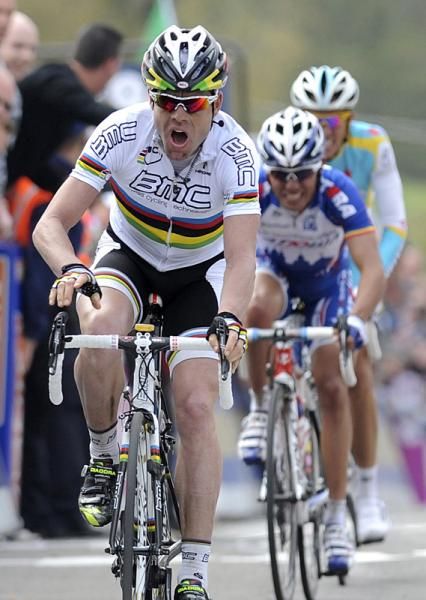 Cadel Evans (BMC) is the day's winner.