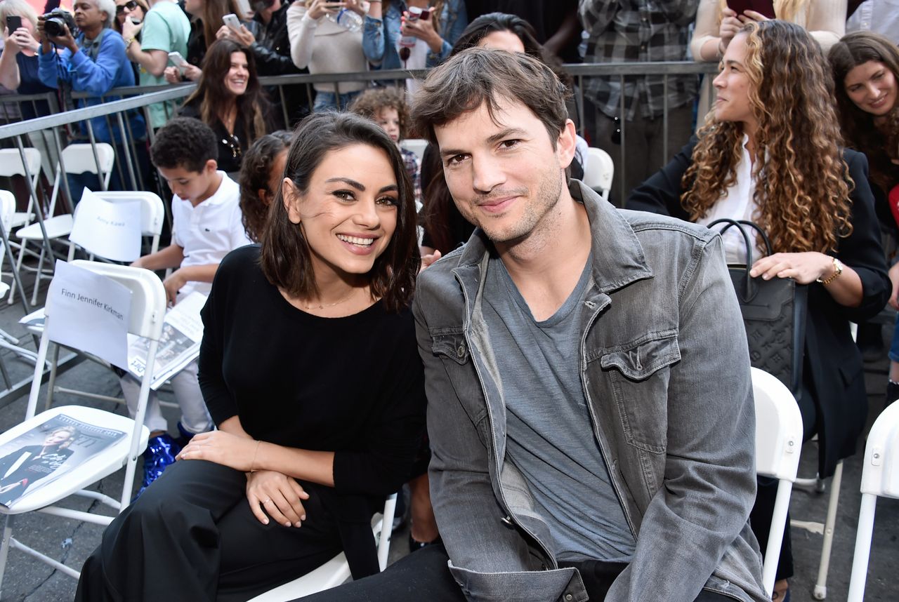 Ashton Kutcher Mila Kunis. 