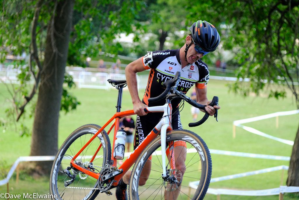 Travis Livermon (Maxxis Shimano) on a run-up during lap two.