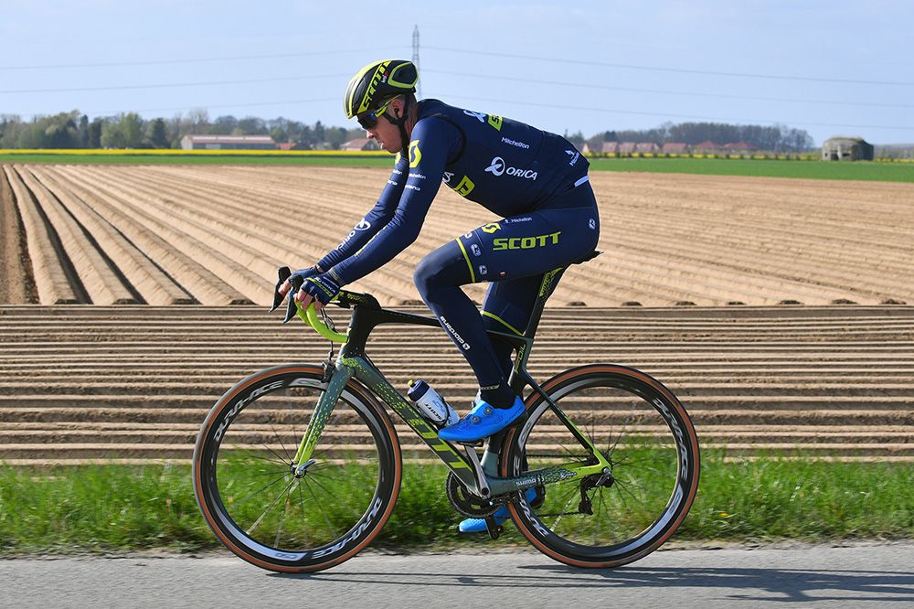 Check out Matt Hayman's special Paris-Roubaix Scott bike