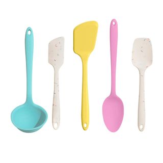 Rainbow baking utensils from Gir