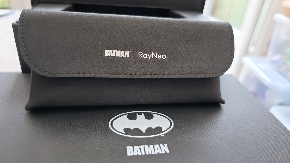 Batman X RayNeo Air 4 Pro glasses