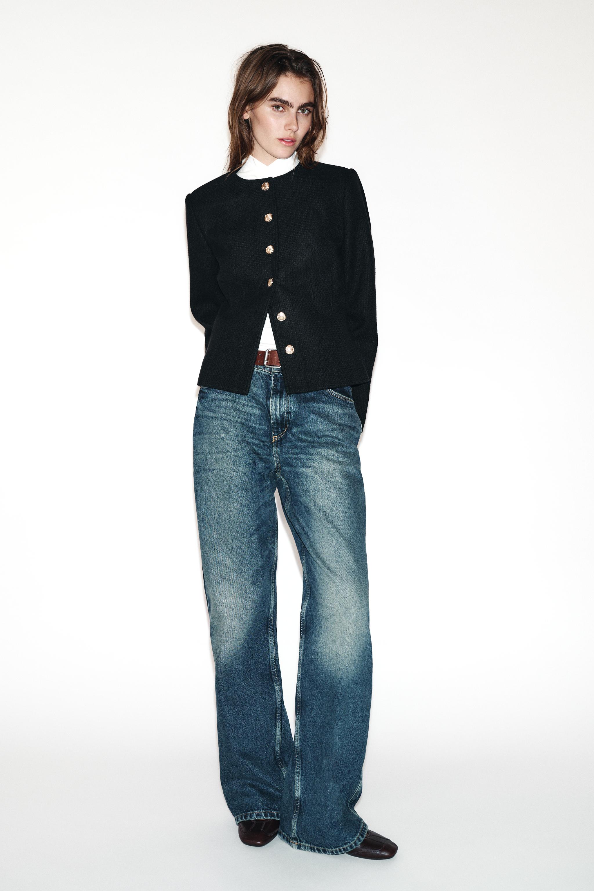 Fitted Round Neck Blazer