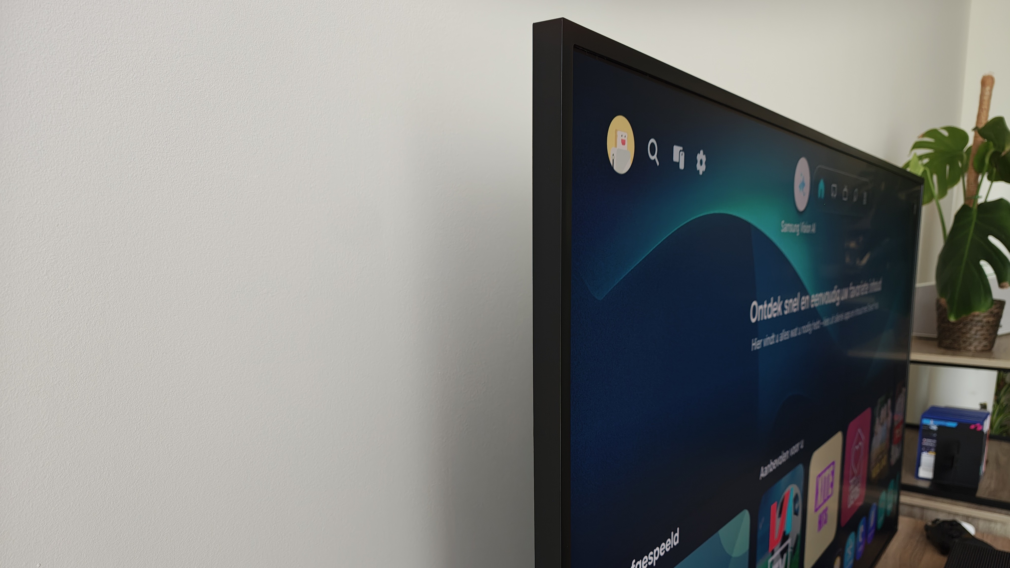 Samsung The Frame Pro 2026