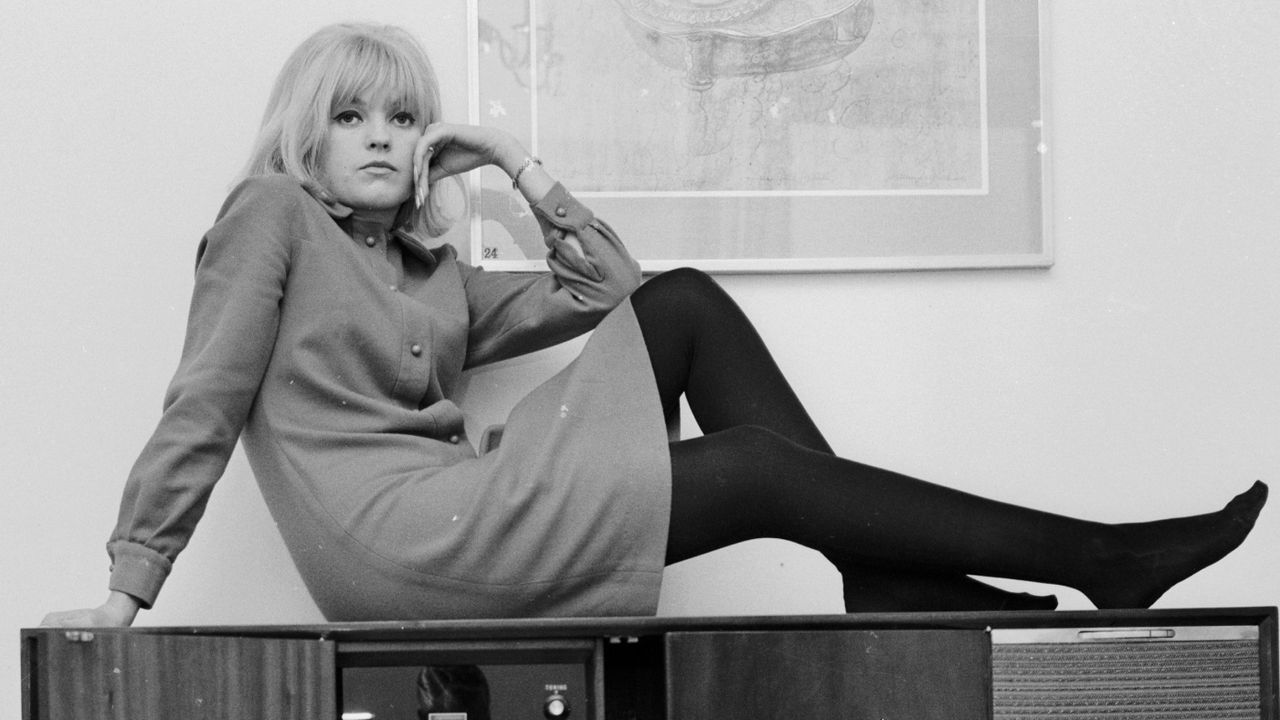 Annie Nightingale