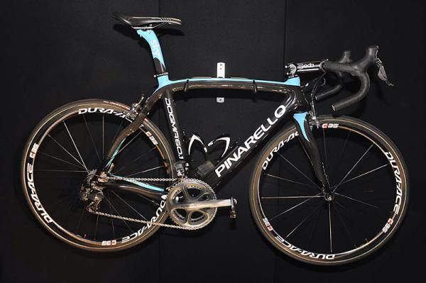 Team Sky's ride for 2010, the Pinarello Dogma.