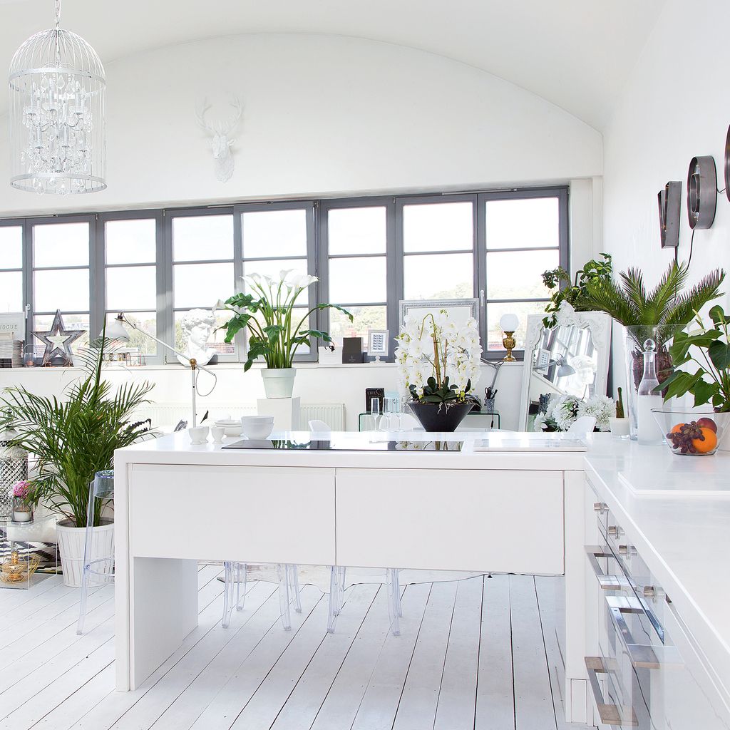 The 20 best L-shaped kitchen ideas for a stylish space | Ideal Home