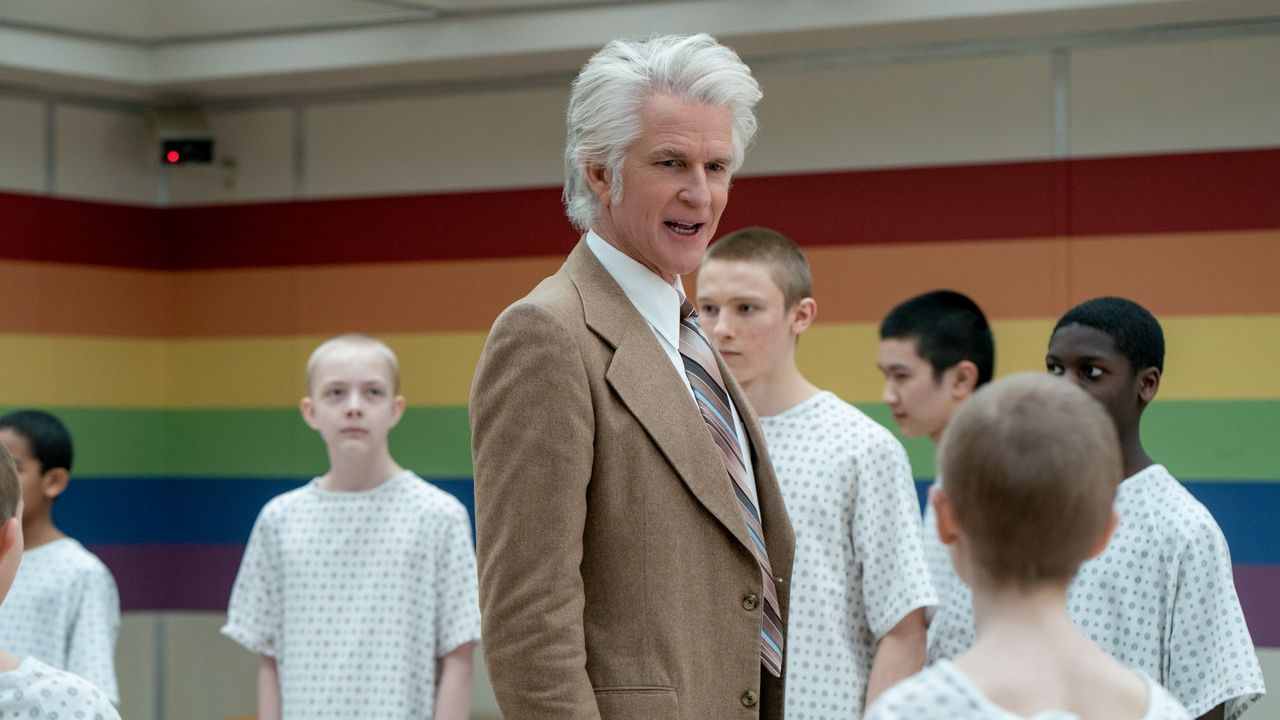 Stranger Things' Papa star Matthew Modine didn't enjoy the finale, and hopes Confrmity Gate is real "for the fans"