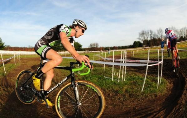 Jamey Driscoll (Cannondale-Cyclocrossworld.com) having another great ride.