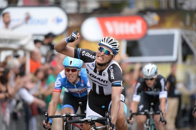 Marcel Kittel (Giant Shimano) wins the final stage