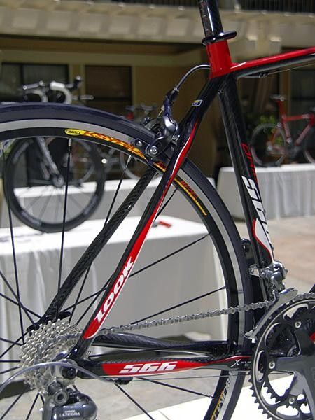 The seat stays are also similarly flattened.