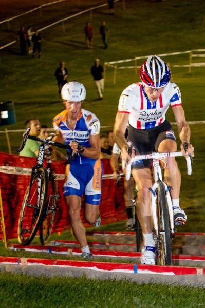 Jeremy Powers (Rapha-Focus) makes good time over the sandy steps.