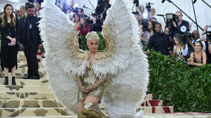 Katy Perry arrives for the 2018 Met Gala on May 7, 2018, at the Metropolitan Museum of Art in New York. - The Gala raises money for the Metropolitan Museum of Arts Costume Institute. The Gala's 2018 theme is Heavenly Bodies: Fashion and the Catholic Imagination