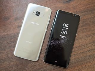 Galaxy S8 Gold & Black 