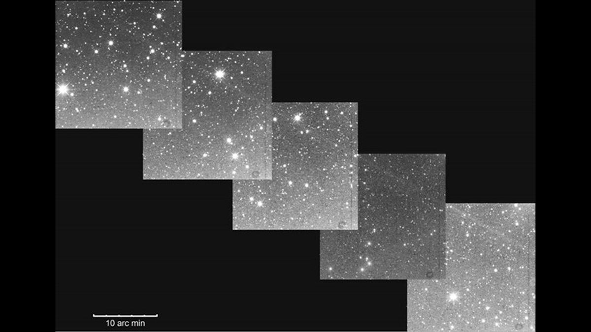  Observations of debris generated by the 2007 outburst of comet 17P/Holmes made in February 2015.