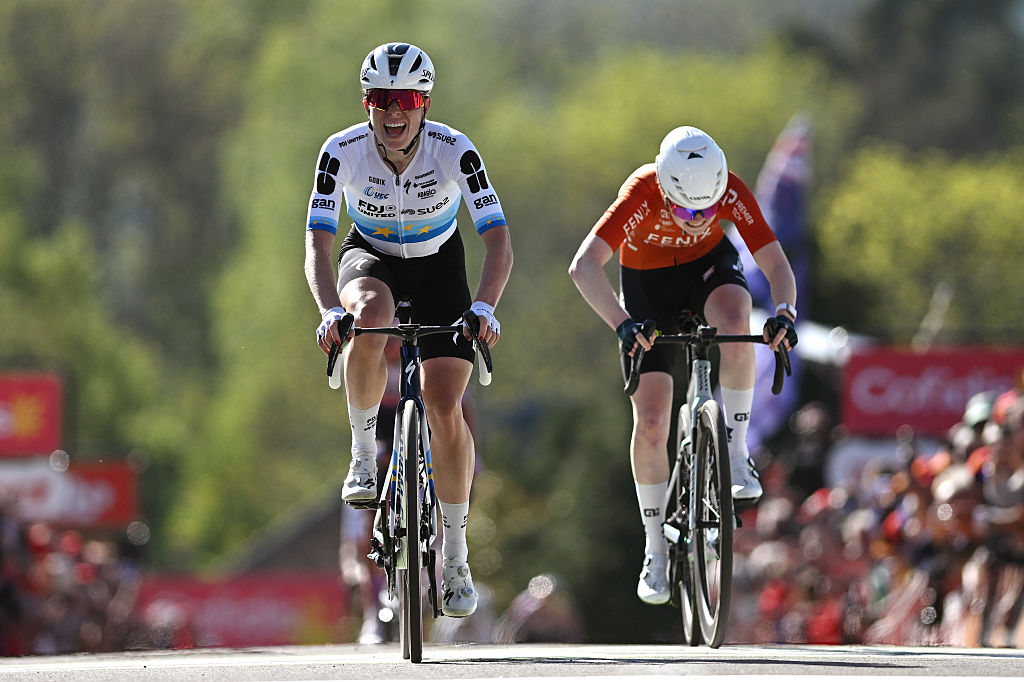 As it Happened: Attritional Fl&egrave;che Wallonne Femmes serves up fireworks on the Mur de Huy
