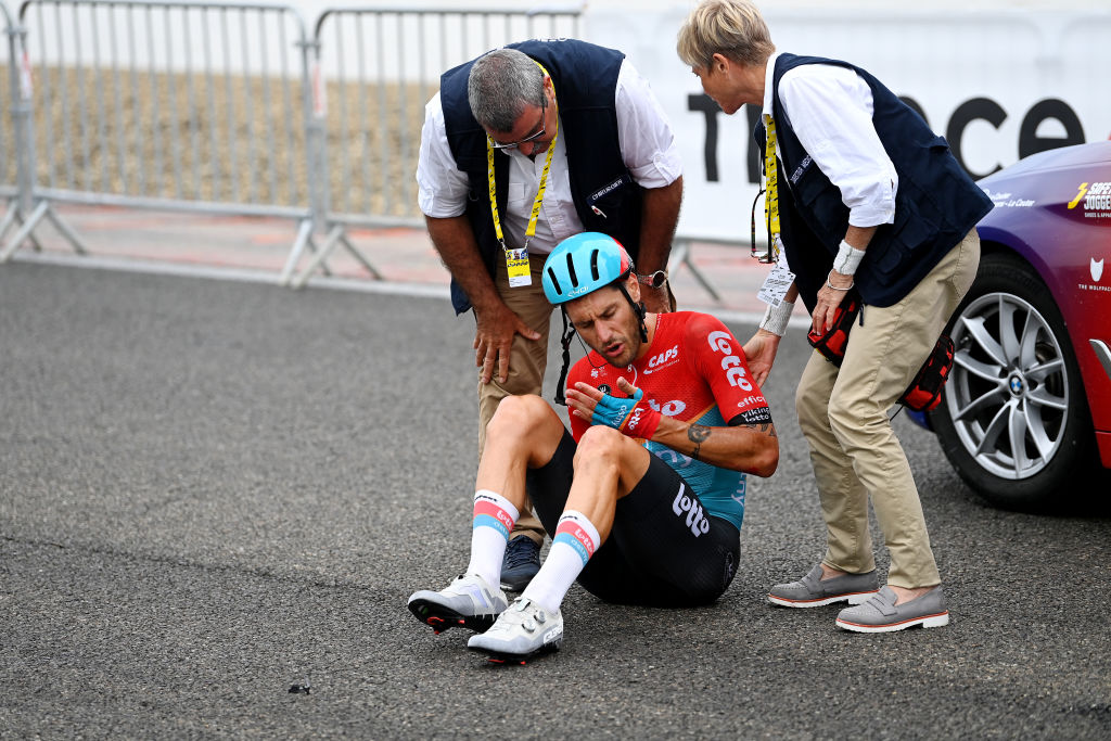 tour de france stage 4 crashes