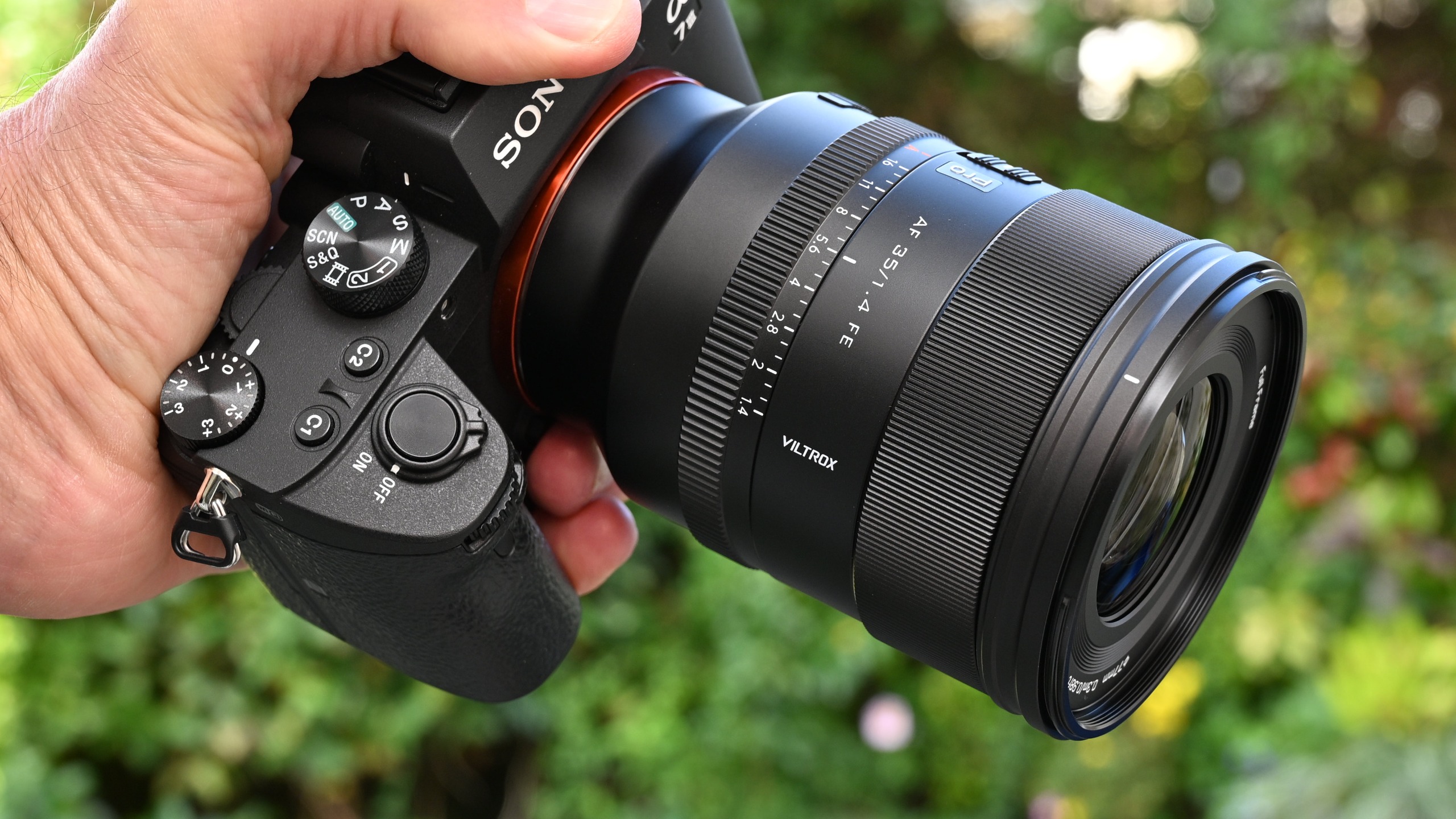 Viltrox AF 35mm f/1.4 Pro product image