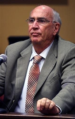 Don Catlin, former chief of UCLA's analytical laboratory,
