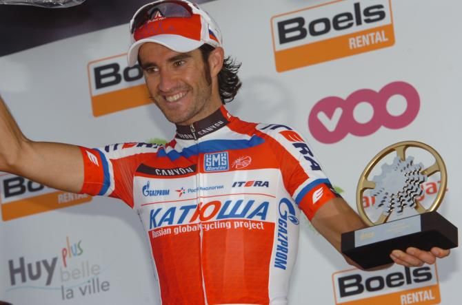 Daniel Moreno (Katusha) salutes the crowd