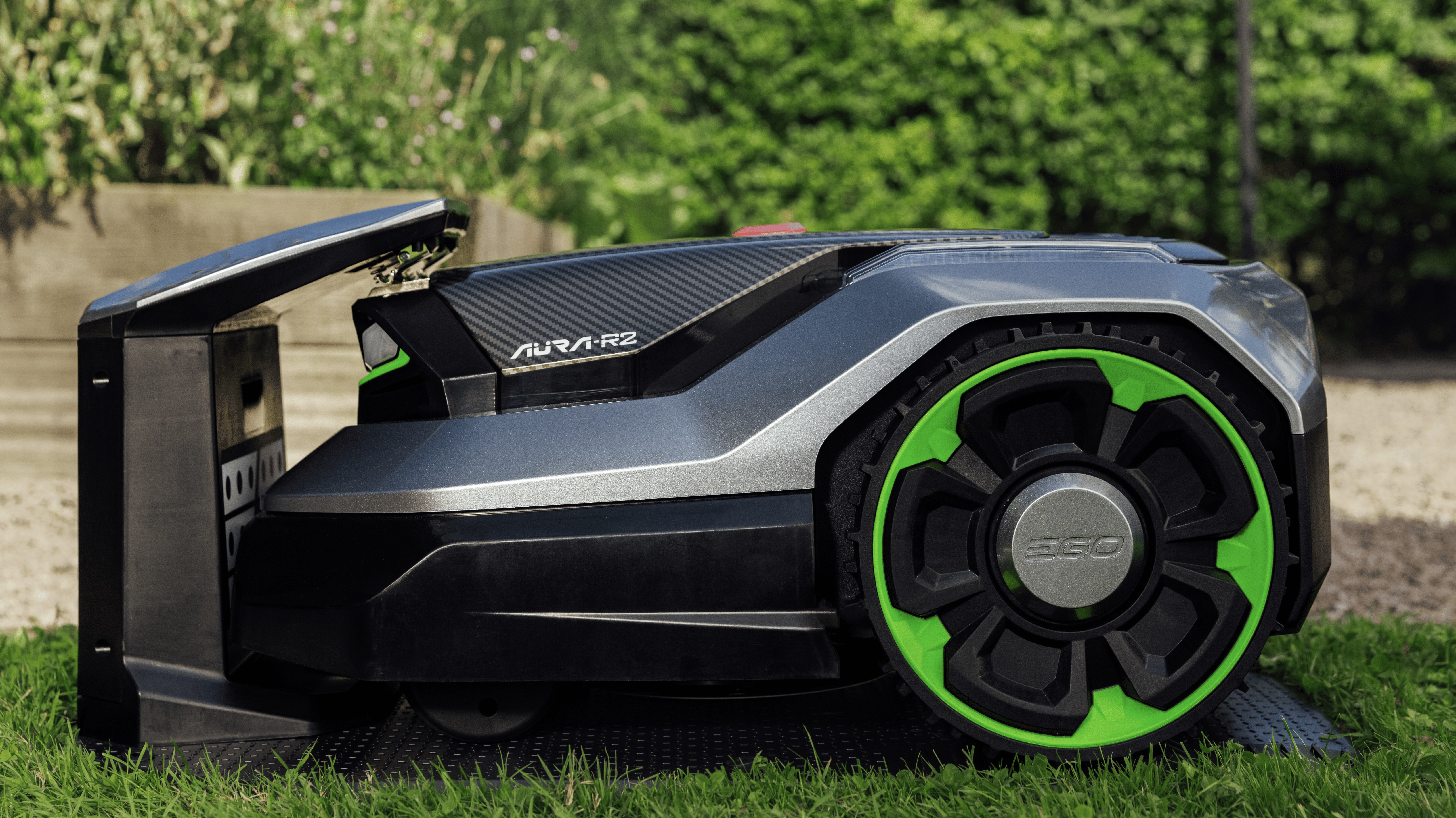 Ego AURA-R2