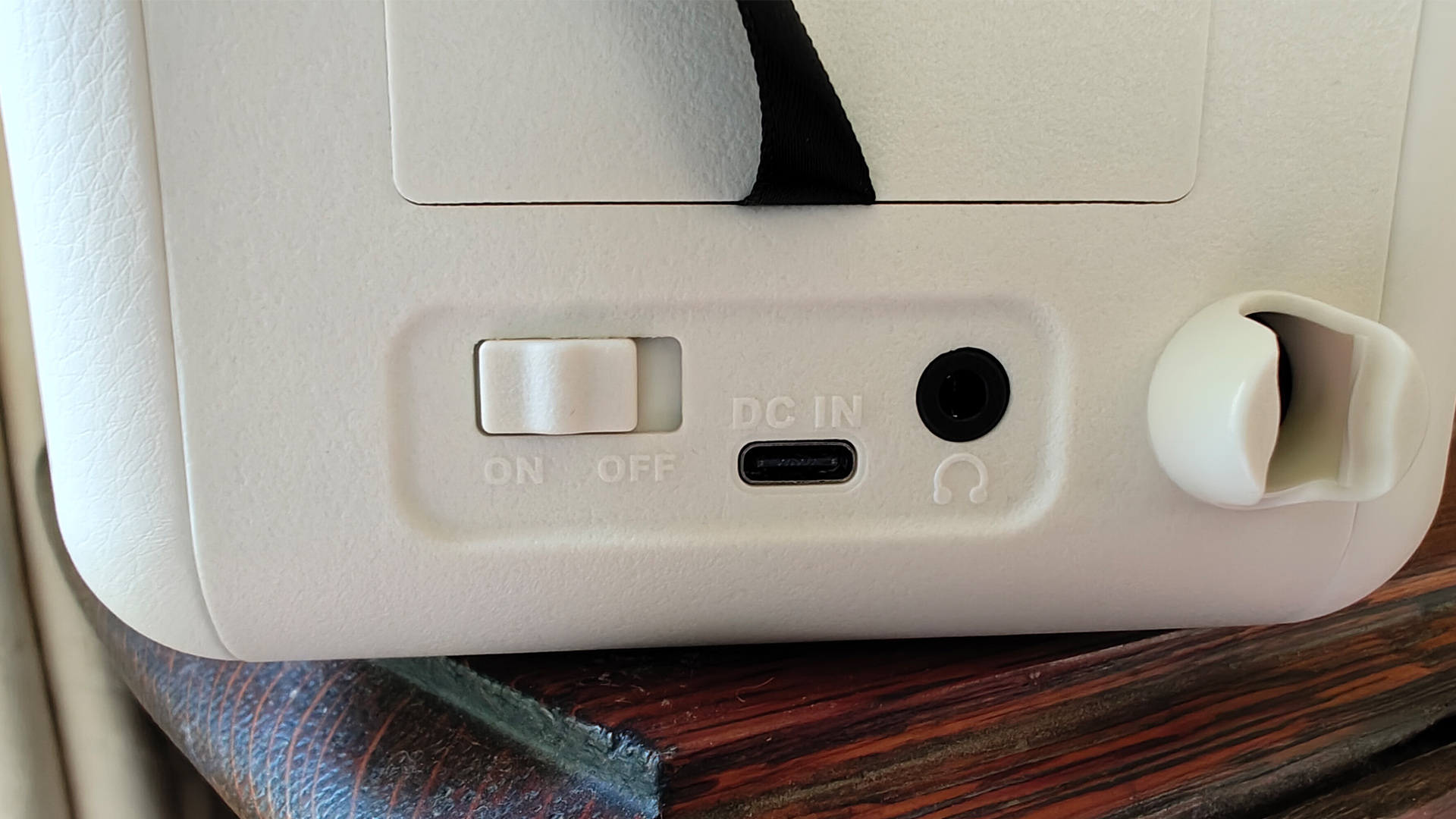 Majority Little Shelford DAB radio detail of back of unit showing connections and power switch