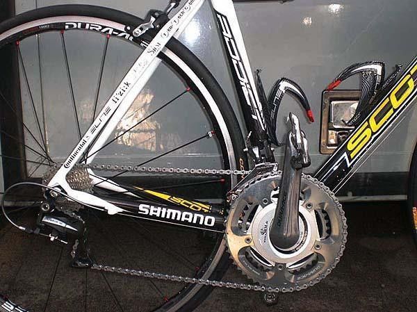 Cavendish will not only have to get used to a new frameset this year; he'll also have to make the adjustment to Dura-Ace 7900 as he ran 7800 for all of last season.