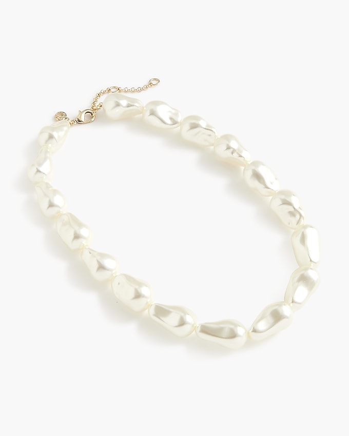 Large Pearl-Effect Necklace