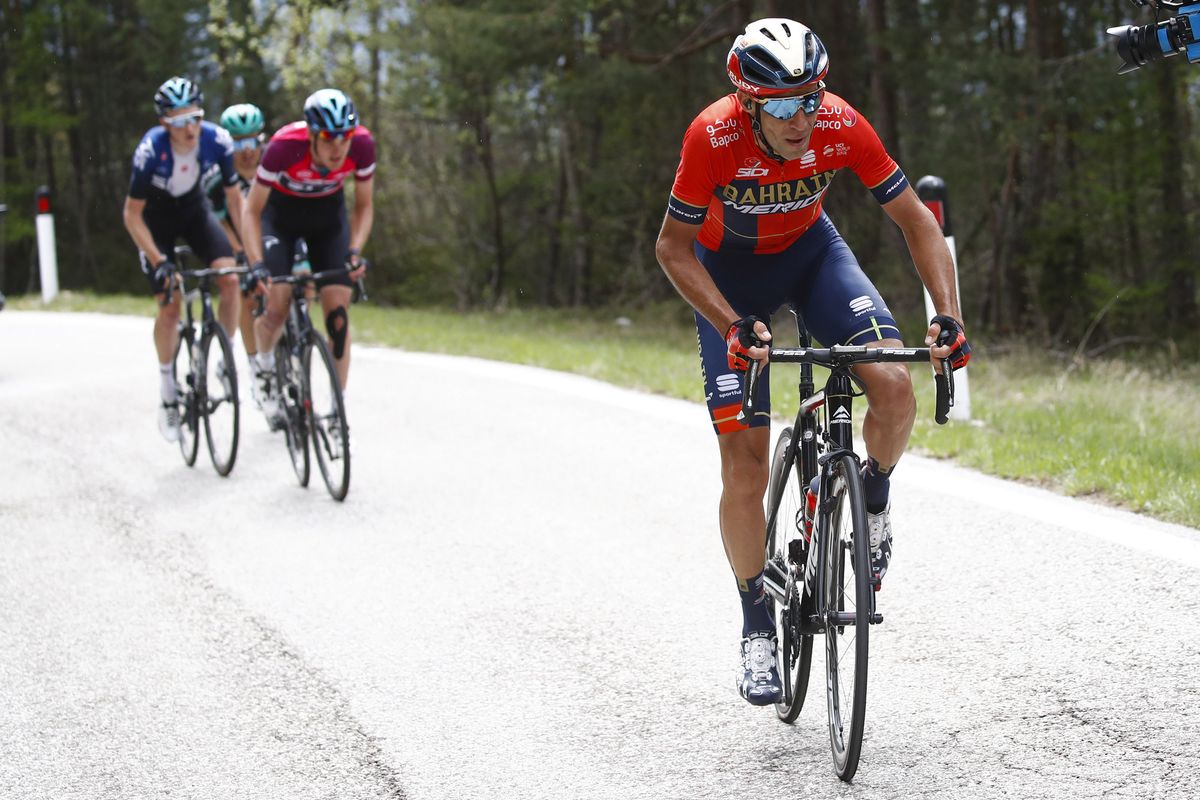 Vincenzo Nibali on the attack again