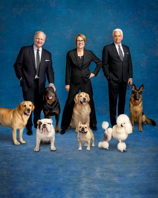 THE NATIONAL DOG SHOW PRESENTED BY PURINA -- Pictured: (l-r) Yellow Labrador, David Frei, Bulldog, Rottweiler, Mary Carillo, Golden Retriever, 2022 National Dog Show Best In Show Winner, French Bulldog named "Winston", Miniature Poodle, John O'Hurley, German Shepherd