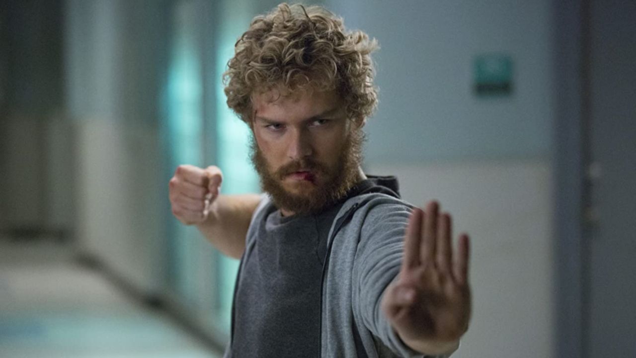  Iron Fist star Finn Jones' Instagram post teases he might be getting back into action 