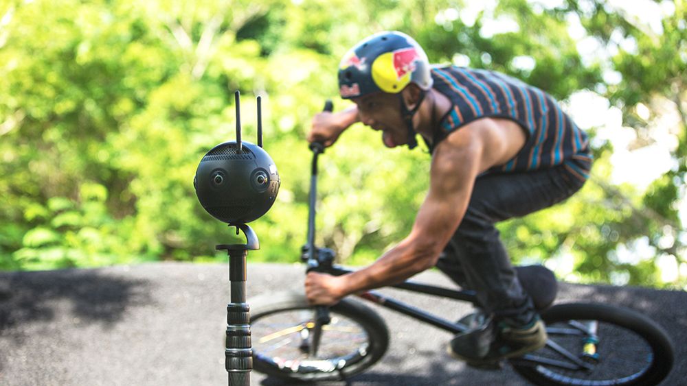 Insta360 Pro 2 fuses 360 8K video with 3D