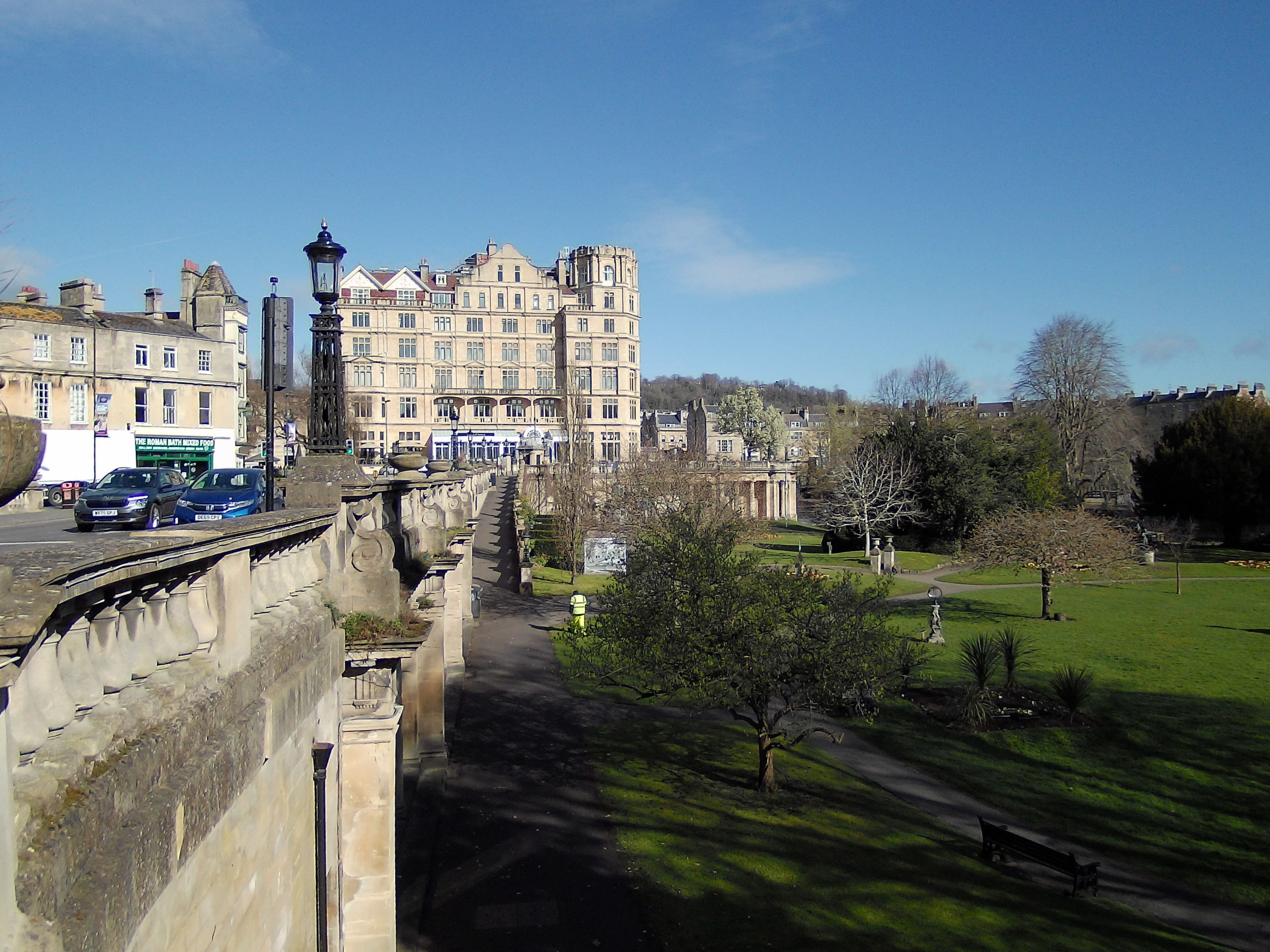 Yashica FX-D 100 sample image