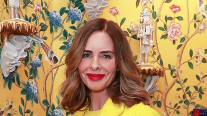 Trinny Woodall attends the Mrs. Alice Christmas Cocktails at De Gournay on December 01, 2022 in London, England.