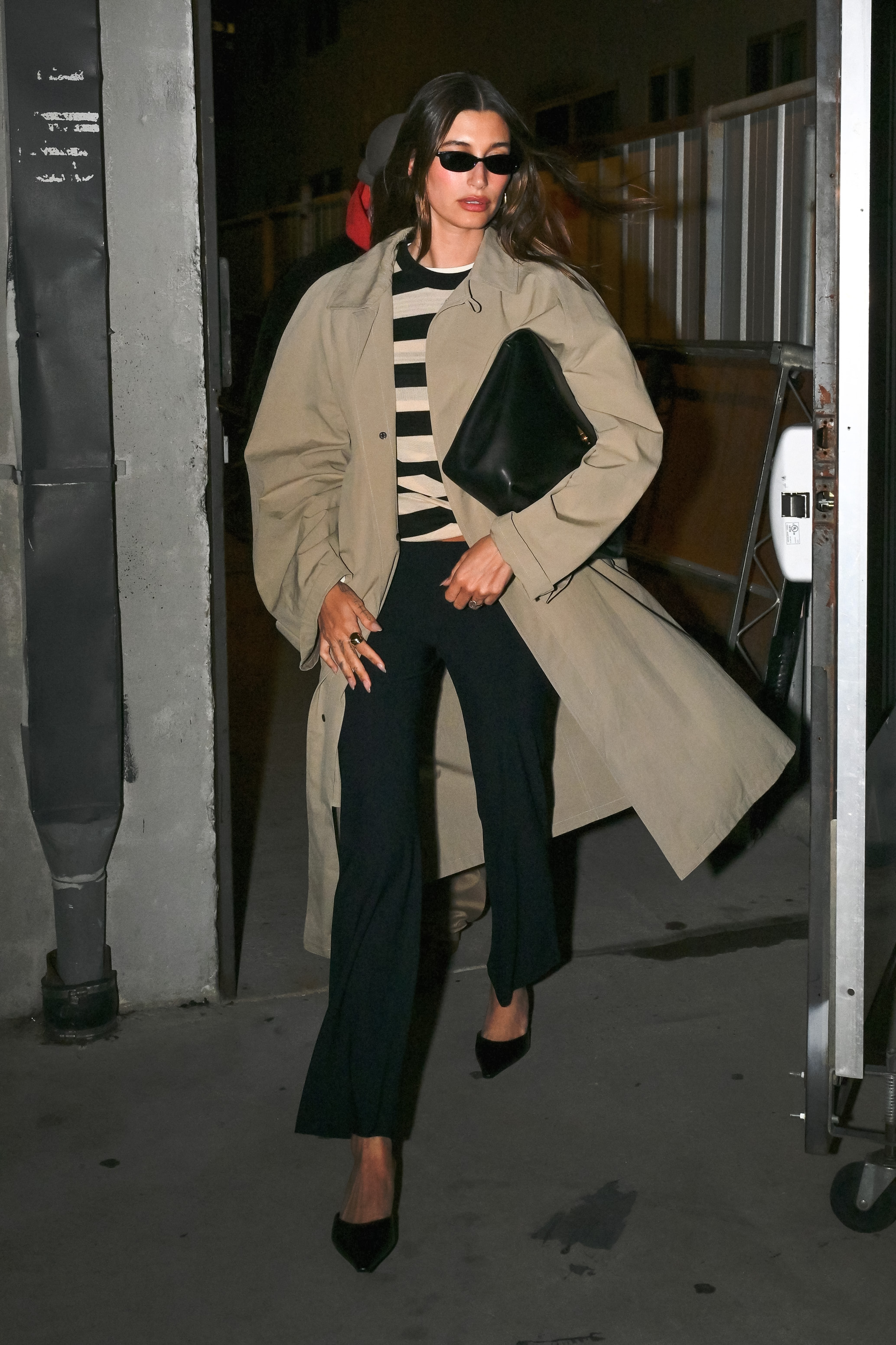 celebrities date night outfits