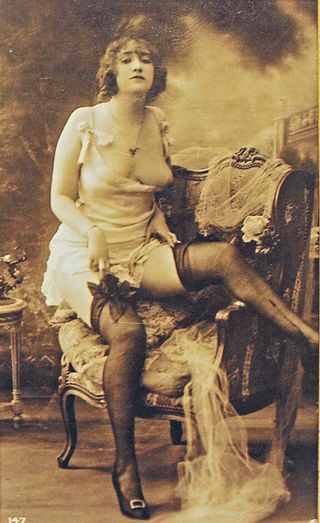 a real antiques carte de viste