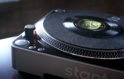 Stanton T.55 USB Turntable Review - Pros, Cons and Verdict | Top 