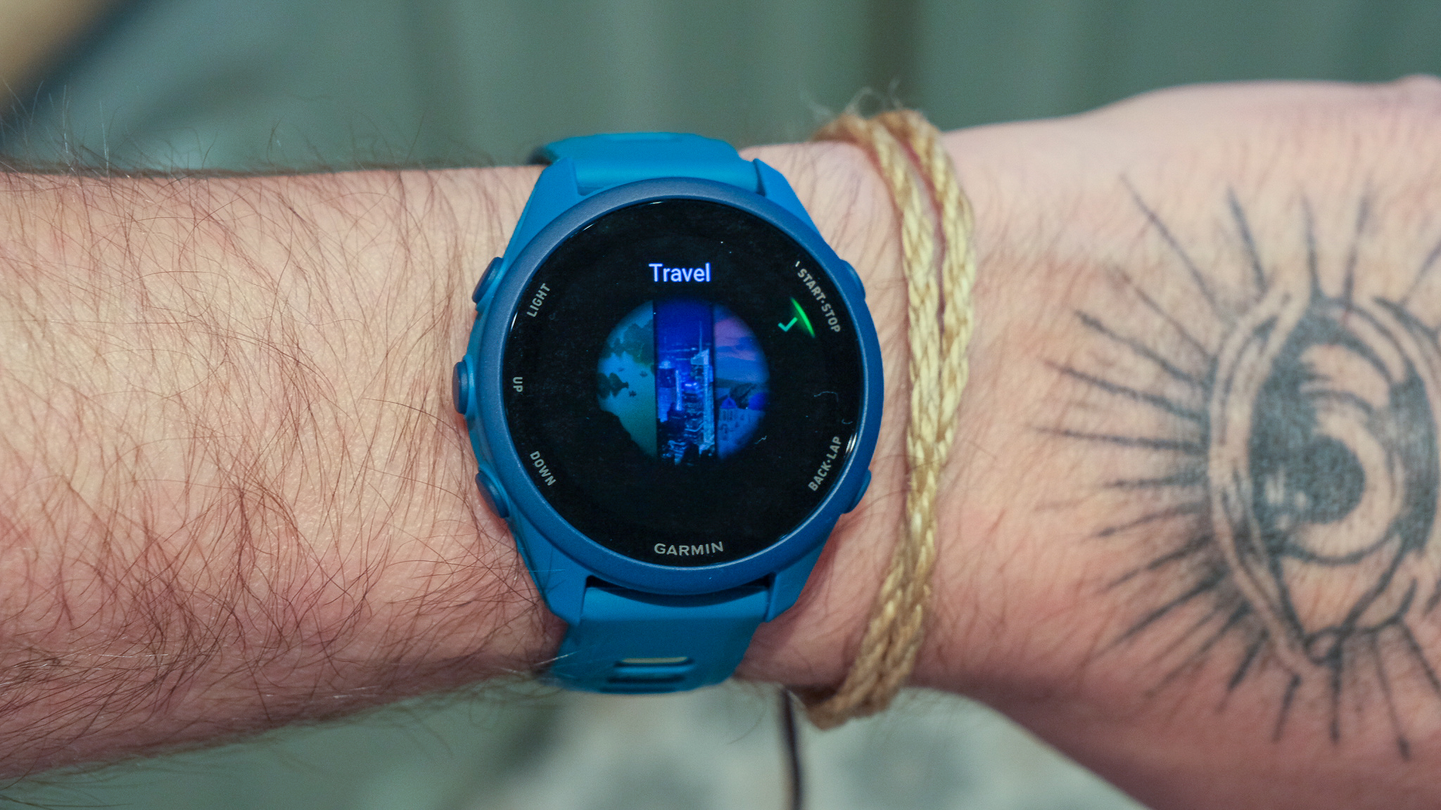 Garmin Forerunner 170 showing the Morning Report feature