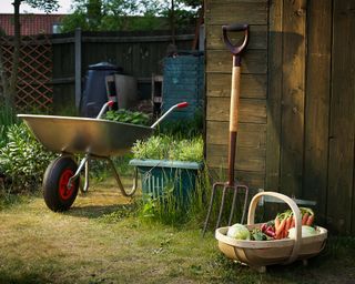 Allotment with tools