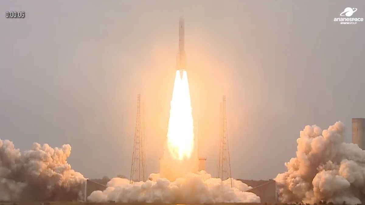 Europe's powerful Ariane 6 rocket launches for 2nd time ever, sending ...