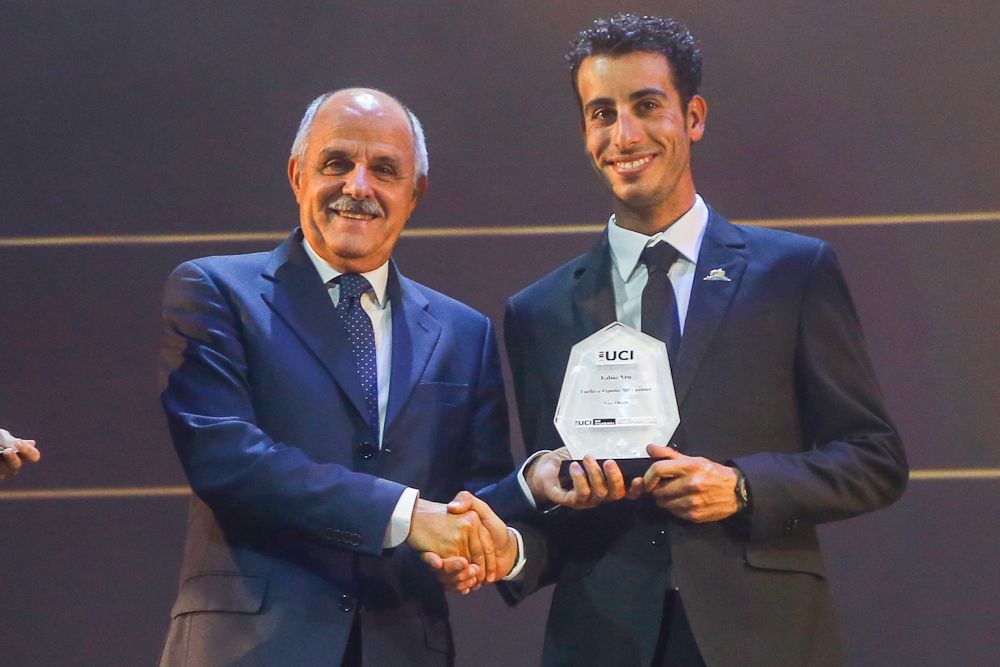 Fabio Aru receives his award as the Vuelta a Espana overall winner