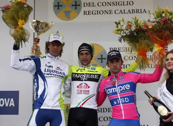 The day's podium: Daniel Oss (Liquigas), Oscar Gatto (Farnese-Neri) and Francesco Gavazzi (Lampre)
