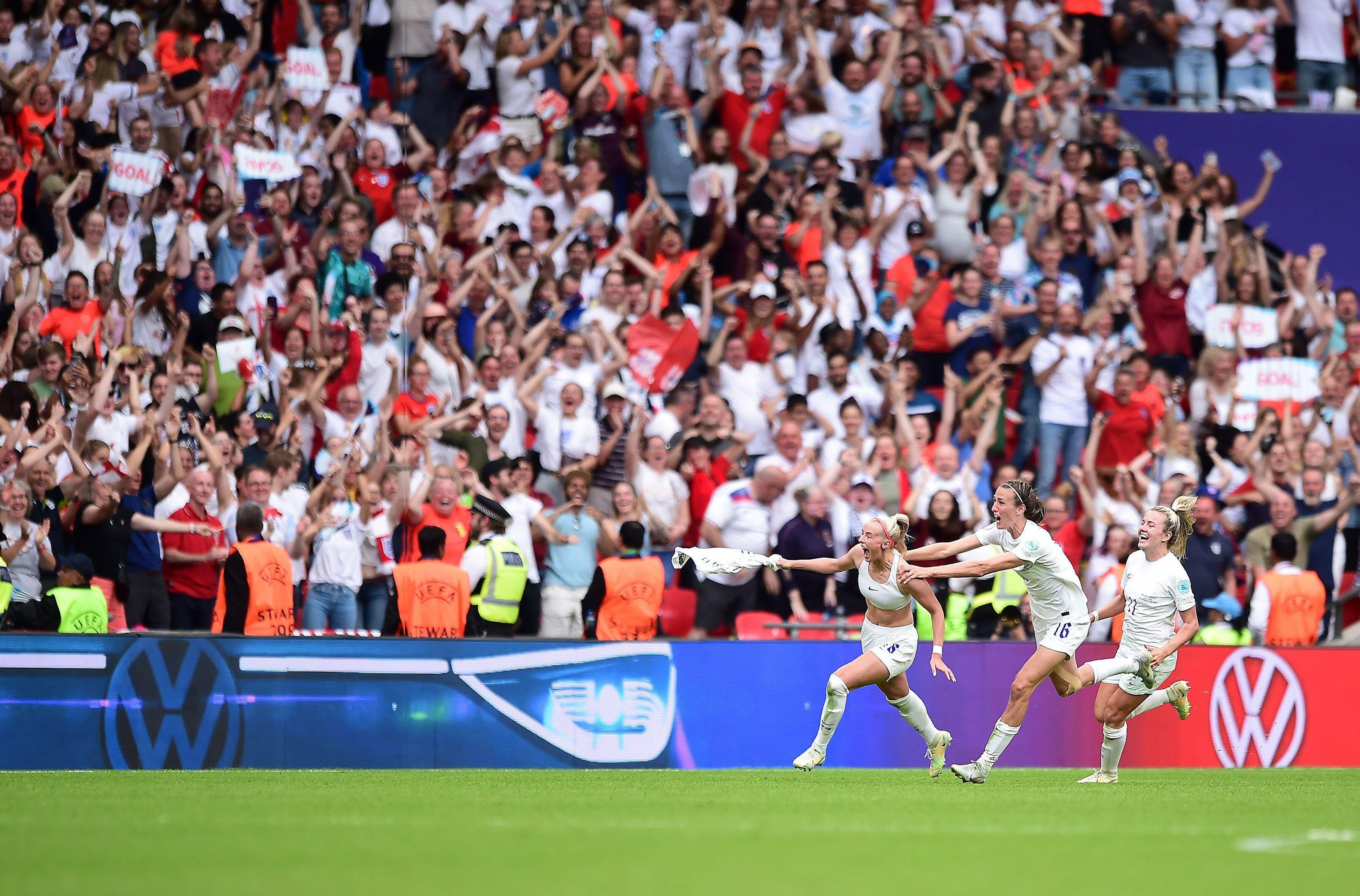 Kelly’s winner creates history at Wembley; Hampton is set to get the nod in goal; inconsistent displays have been a worry been pushing the 32-year-old, though, after several stellar performances for Chelsea. In April, Wiegman admitted that 24-year-old Hampton was “a little bit ahead” of Earps in the race to start this summer, having got the nod in the previous three internationals.